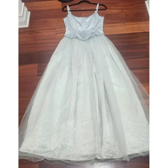 Sold - Picture 2 of 16